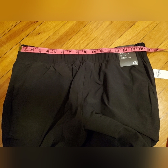 NWT GAP High Rise Fleece-lined pants. Black. Size L. 30" inseam. - Picture 8 of 11